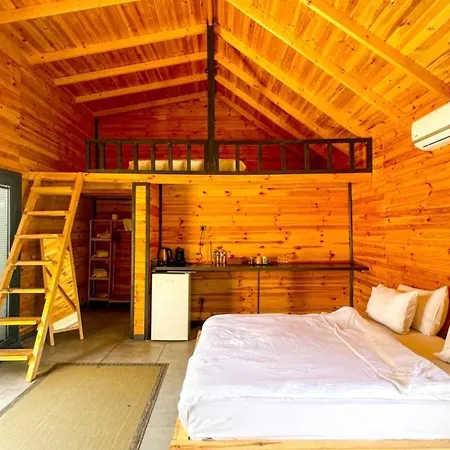 Limon Bed & Breakfast *